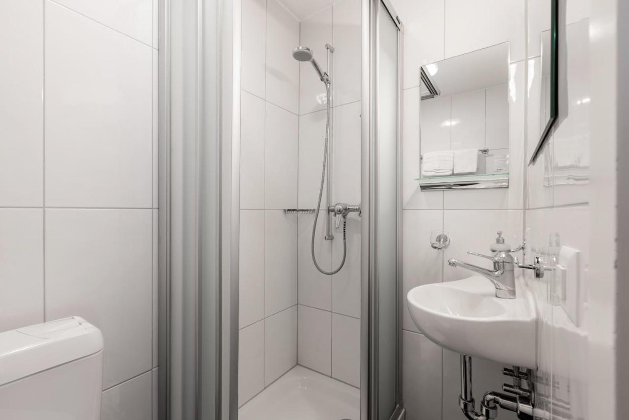 Pension Arosa - Self Check-In Bagian luar foto