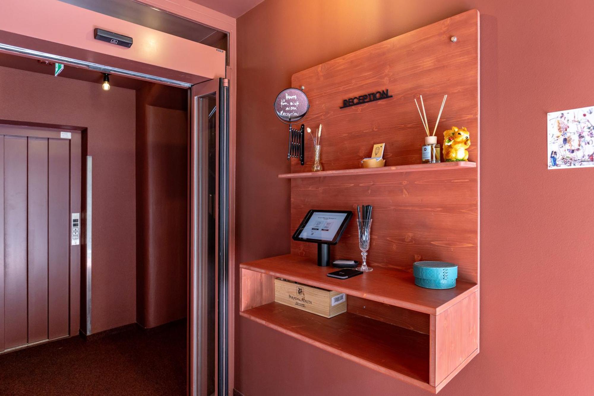 Pension Arosa - Self Check-In Bagian luar foto