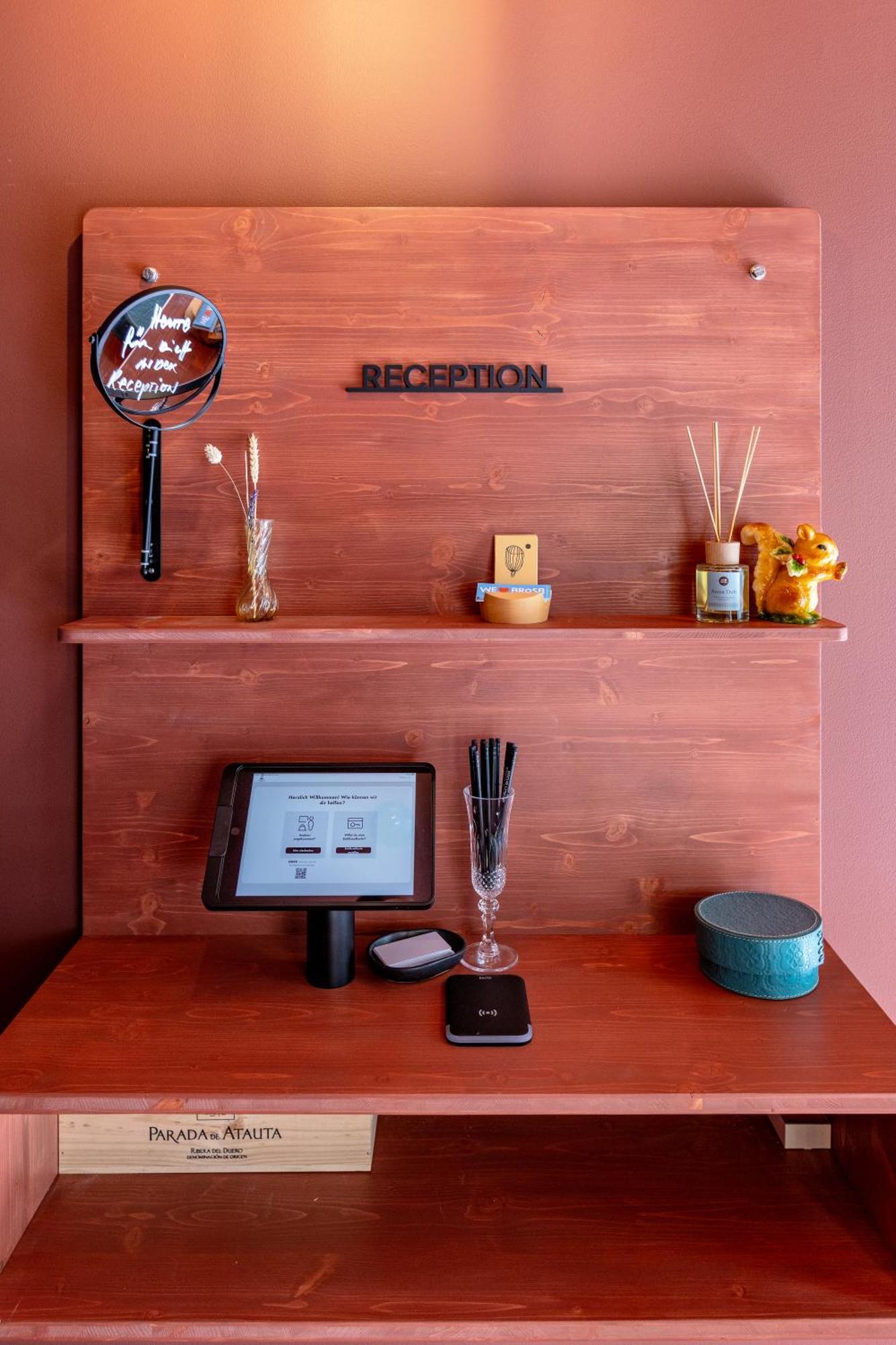 Pension Arosa - Self Check-In Bagian luar foto