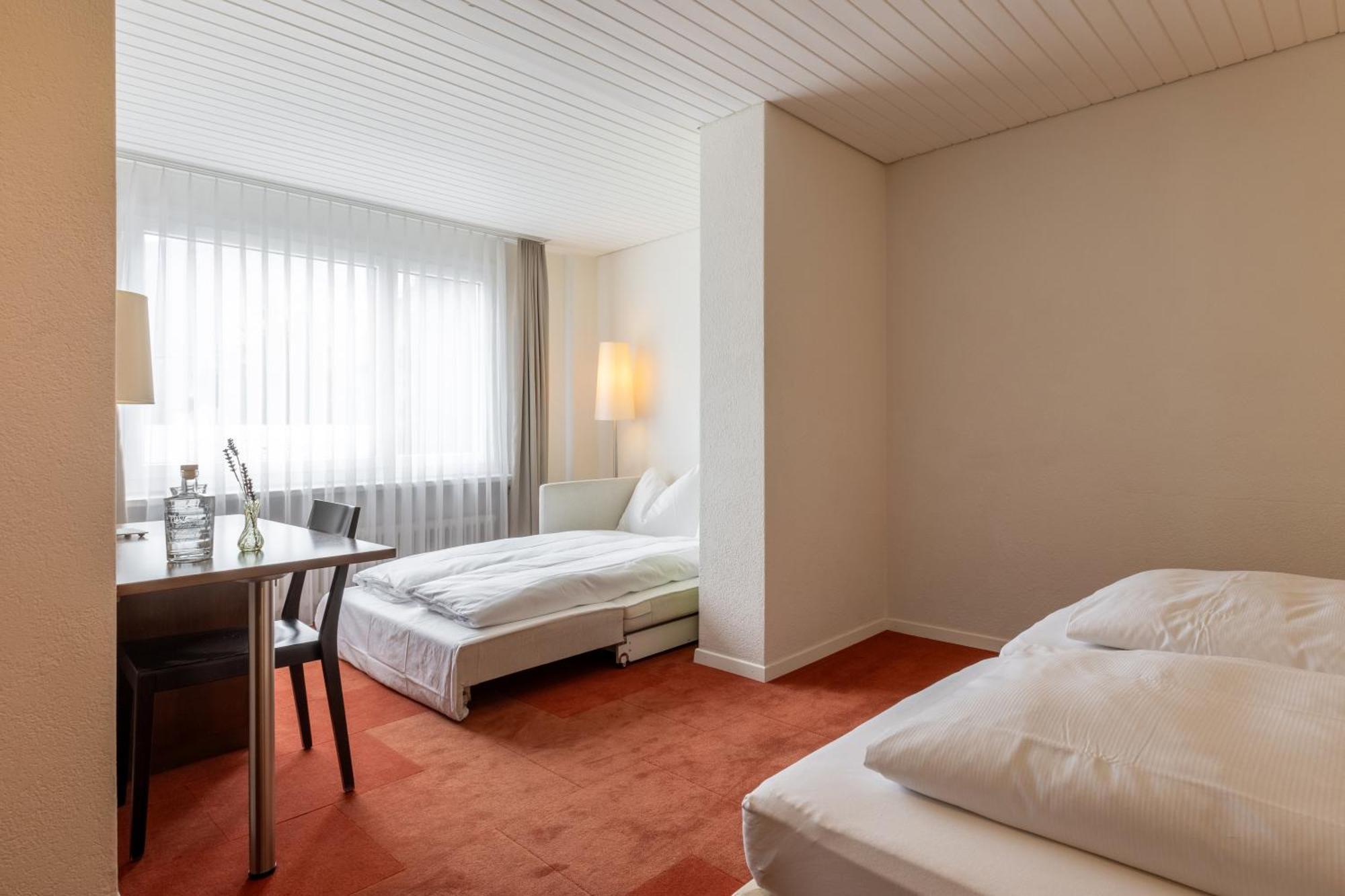 Pension Arosa - Self Check-In Bagian luar foto